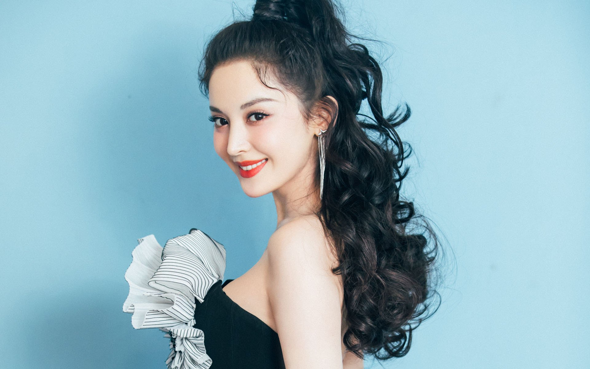 季后赛战术新思路：教练们如何应对变革？，季后赛几个技术犯规禁赛